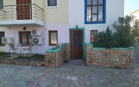 Hotel To Vasilio